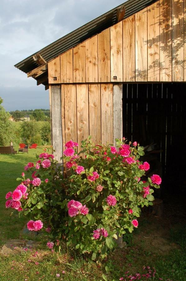 B&B La Maison Des Collines Autour Chambres D'Hotes La Chapelle  Exterior photo